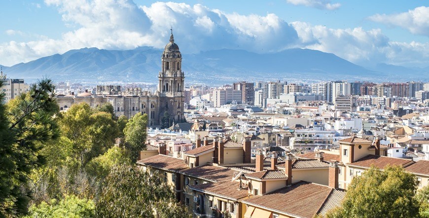 Discover Lisbon and Andalusia with Costa Del Sol