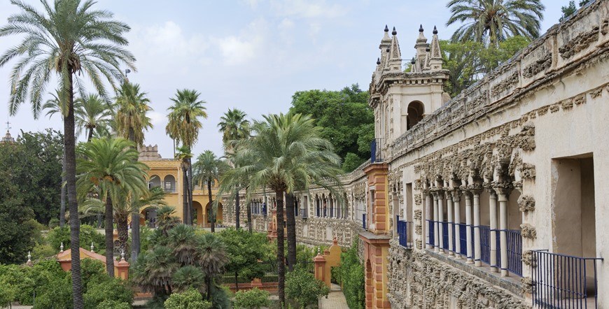 Discover Lisbon and Andalusia with Costa Del Sol